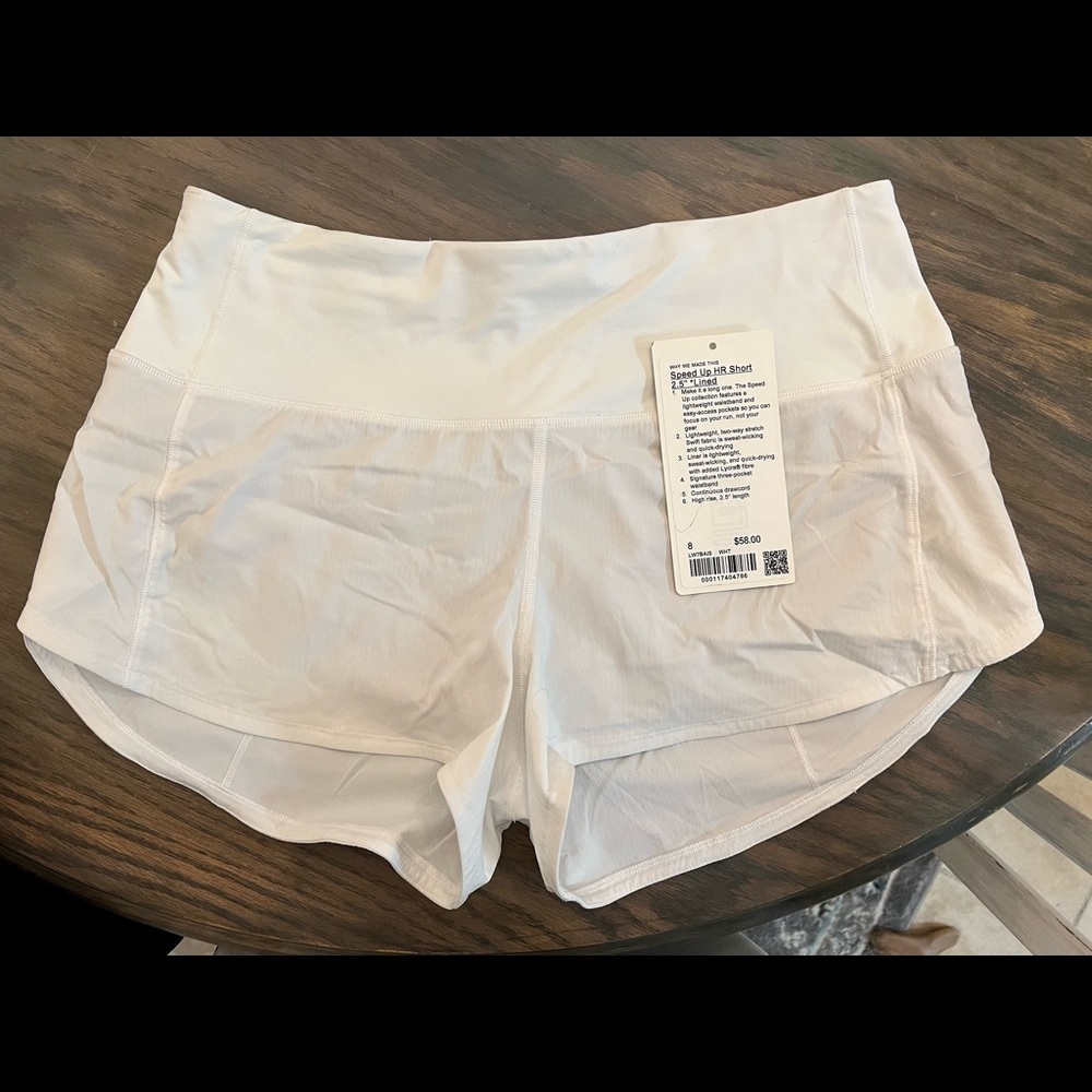 Lululemon Speed Up Hr Short 2.5” Lined - Size 8 - White